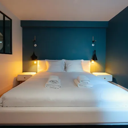 Rousseau - Jacuzzi & Cinema Dans דירה בורדו