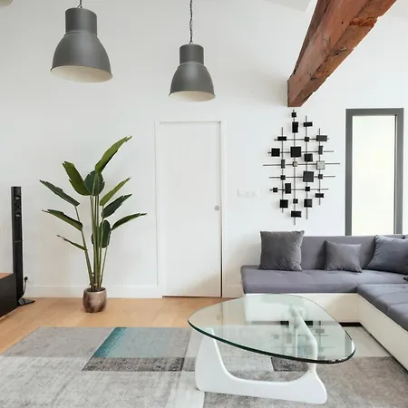 דירה Rousseau - Jacuzzi & Cinema Dans