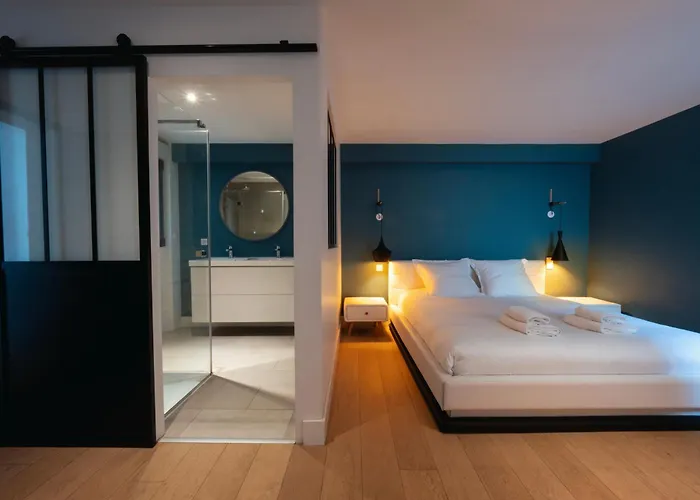 Rousseau - Jacuzzi & Cinema Dans Appartement *