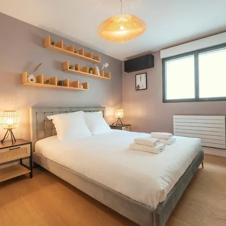 Rousseau - Jacuzzi & Cinema Dans Апартаменты